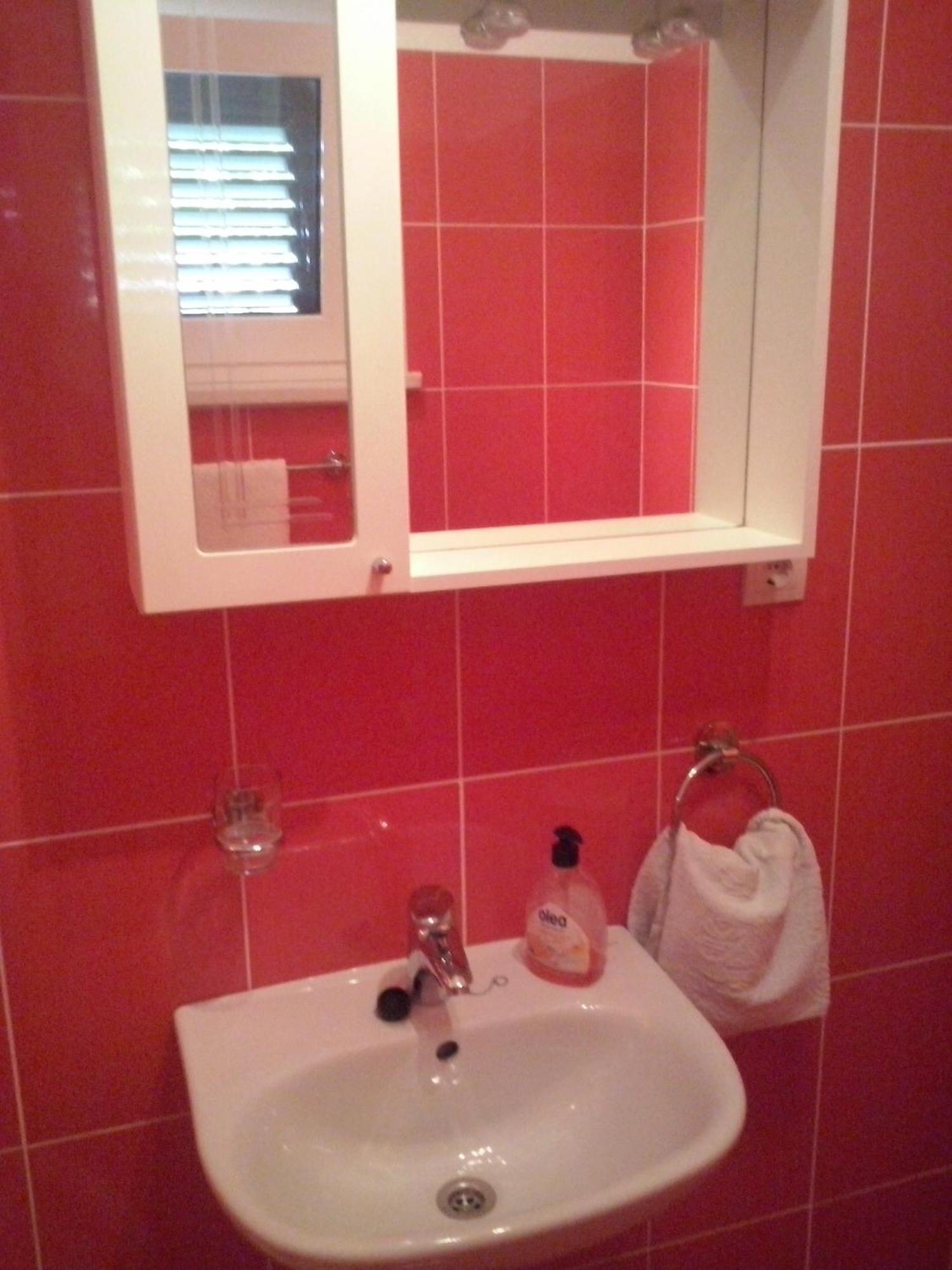 Apartments By The Sea Sumartin, Brac - 11658 Bilik gambar